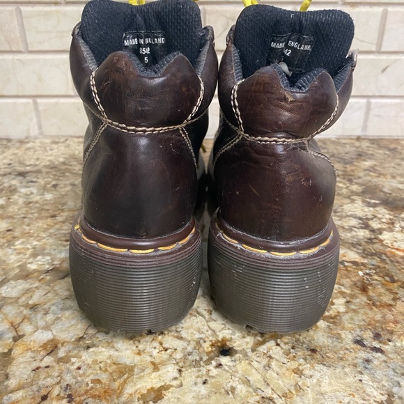Dr. Martens Boots Size UK 5 - Picture 4 of 6